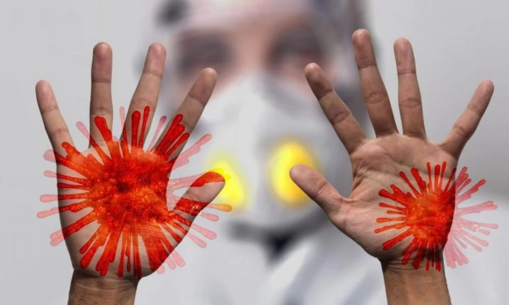 Φτιάξτε μόνοι σας απολυμαντικό σπρέι χεριών με τρία μόνο υλικά!